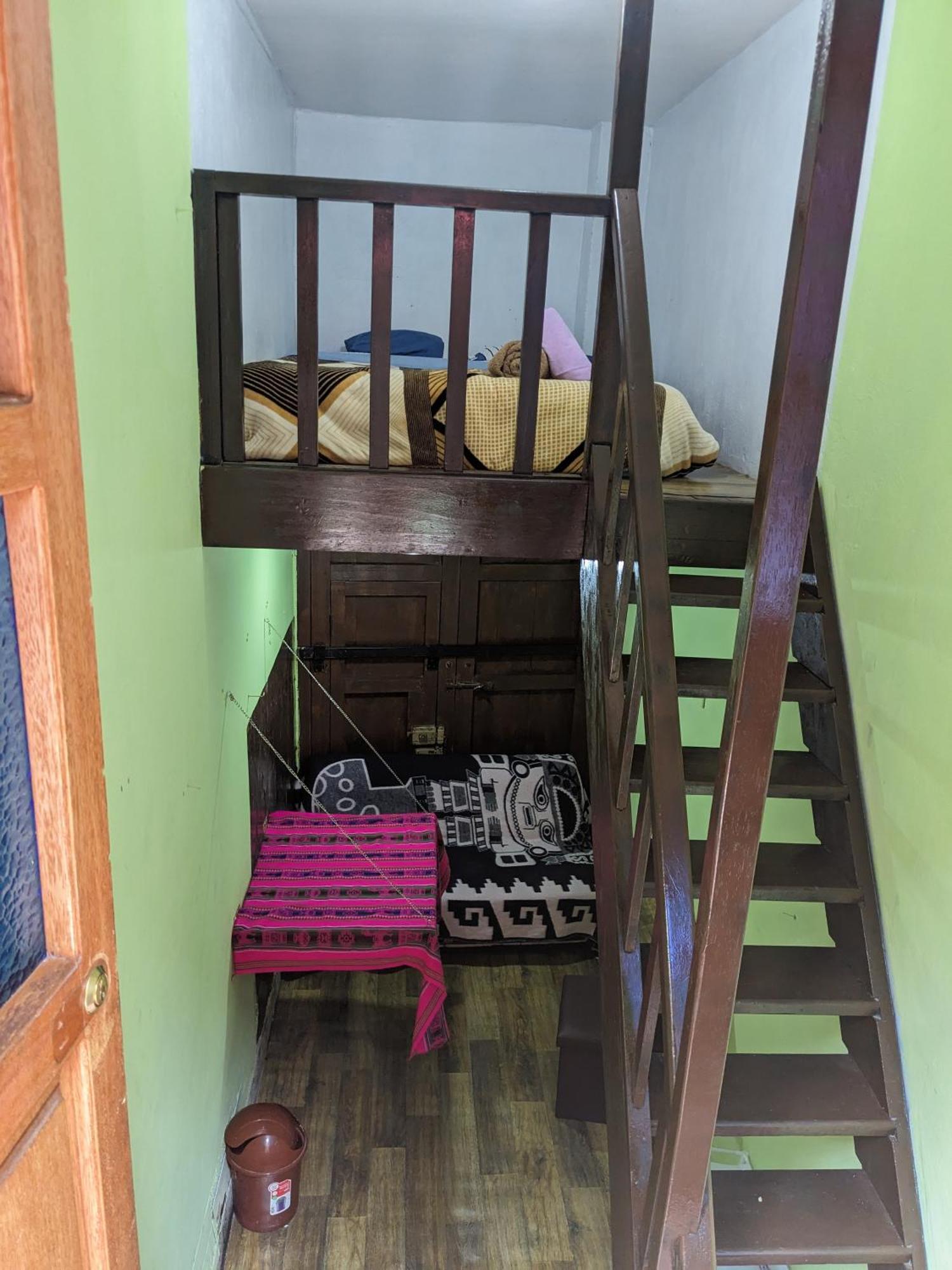 Lord Shiva Hostel Куско Екстер'єр фото